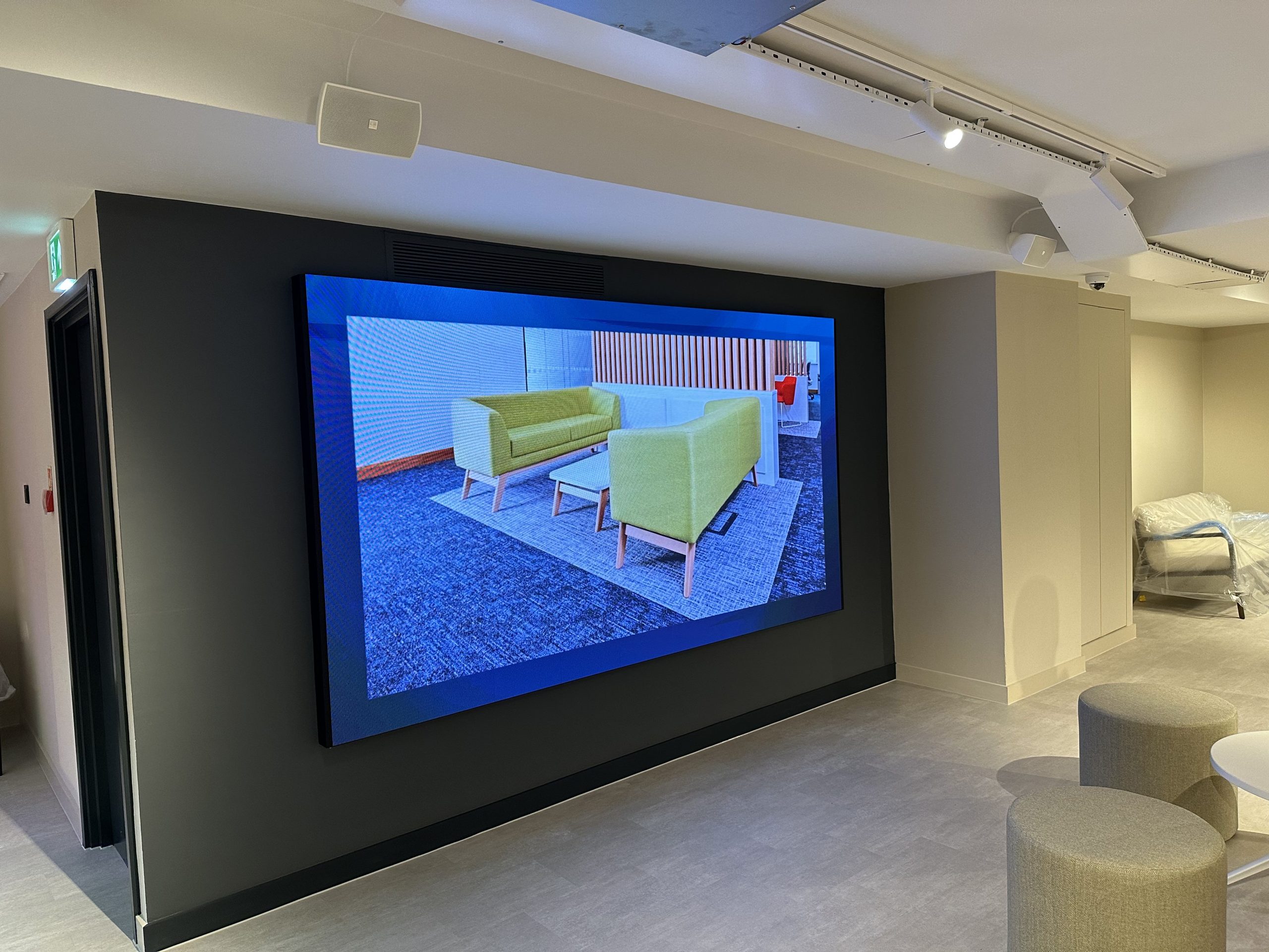 Delta Display 5 Frequently Asked Questions About LED Video Wall Displays